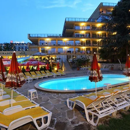 מלון Bsa Gradina & Aquapark גולדן סנדס