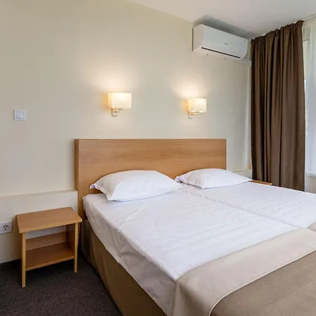 Отель Bsa Gradina & Aquapark 4*